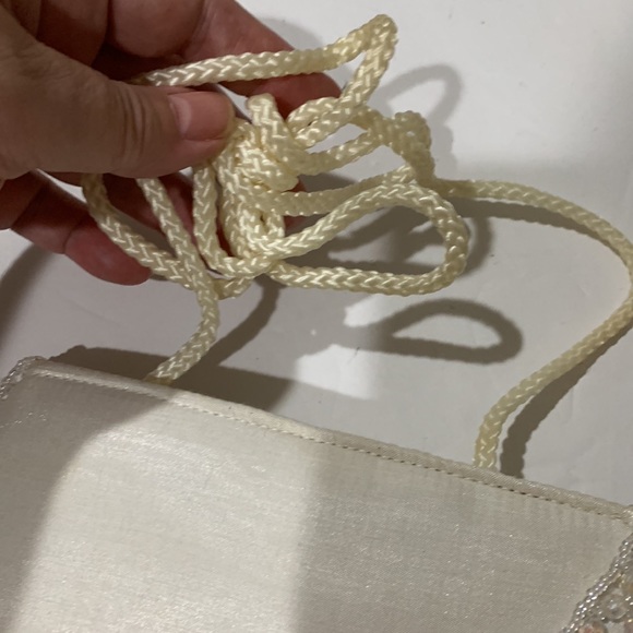 La Regale wedding/evening bag - Picture 6 of 14